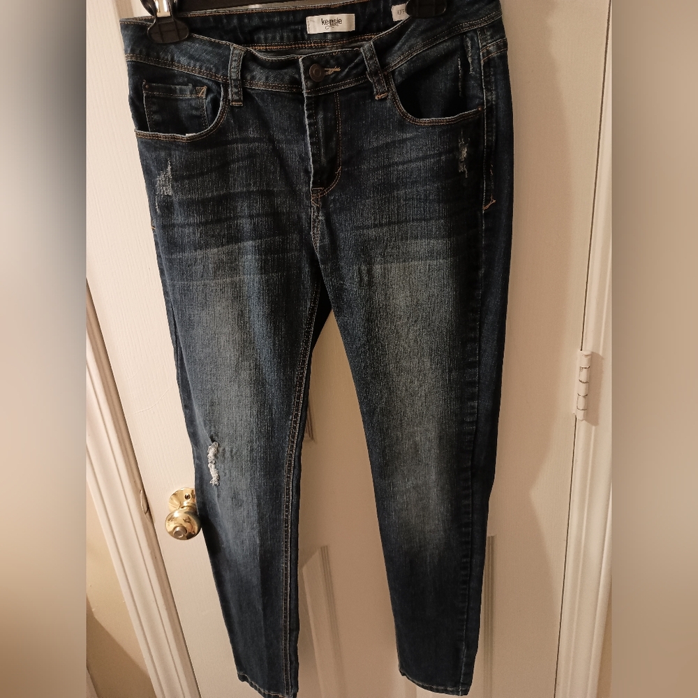 Kensie Mid Rise Skinny Jeans